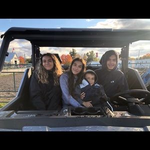 Meet your Posher, Daniel